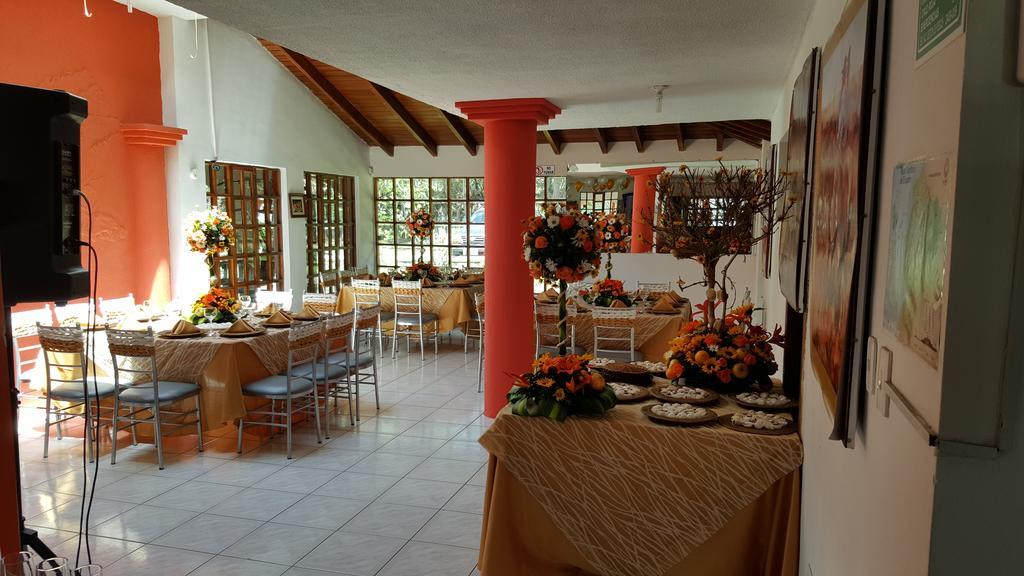 Hosteria San Carlos Tababela Exterior foto