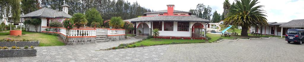 Hosteria San Carlos Tababela Exterior foto